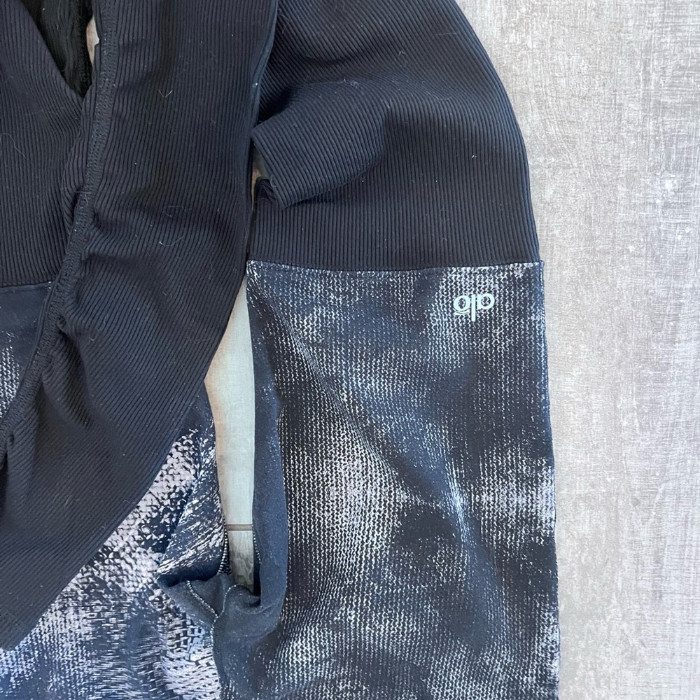 ALO Yoga Airbrush High-Waist Highlight Goddess  Leggings - Picture 7 of 10